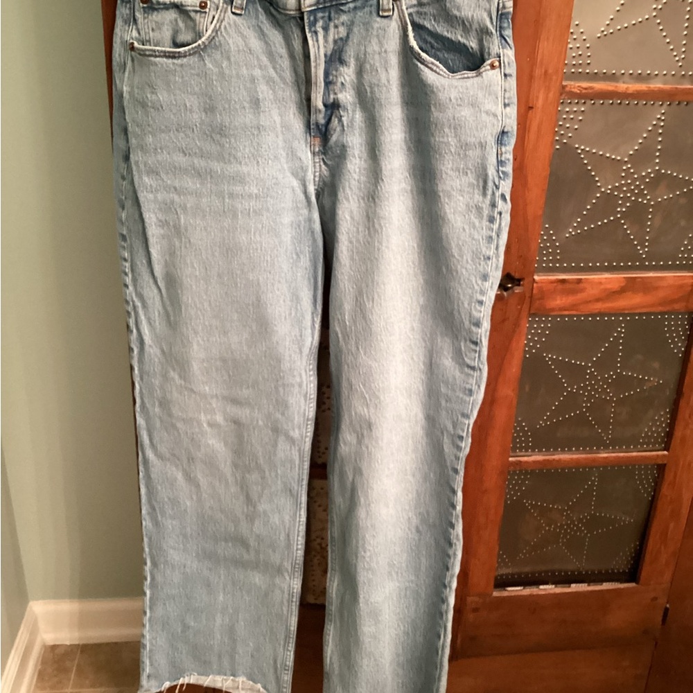 Abercrombie & Fitchburg jeans